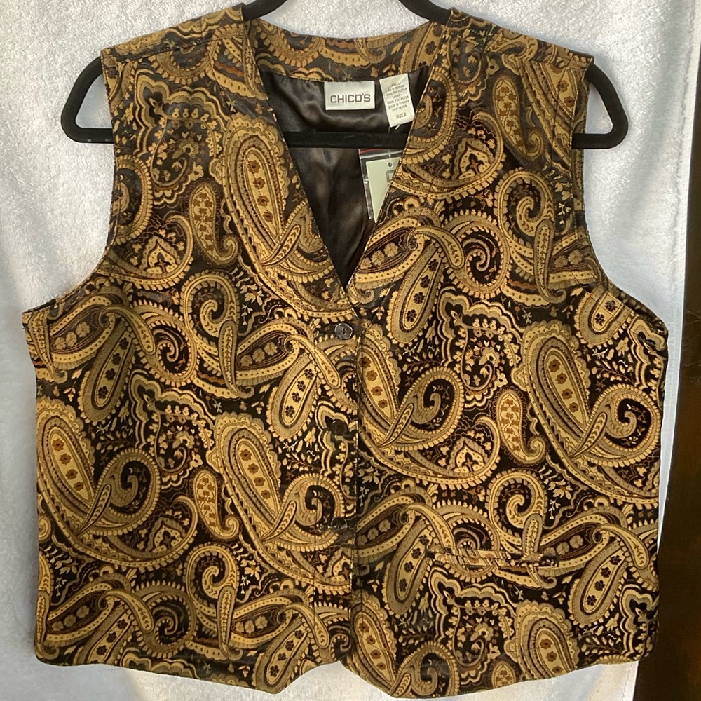 Chico’s Trevi Roma Vest Black; NWT; L/12